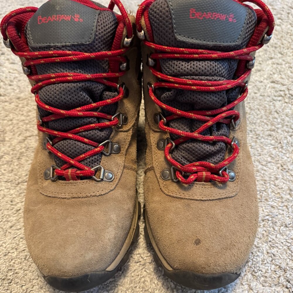 Bearpaw Womens Hiking Boots | Waterproof | Size 9 1/2 US
